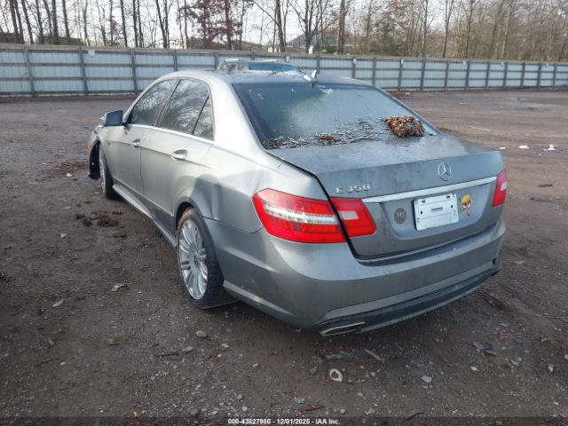2013 MERCEDES-BENZ E 350 WDDHF5KB1DA710012 Photo 2