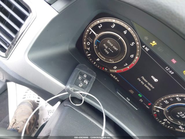 2019 VOLKSWAGEN ATLAS 1V2NR2CAXKC533419 Photo 10