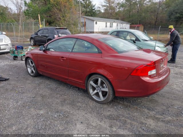 2011 VOLVO C70 YV1672MC8BJ107388 Photo 2