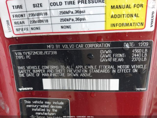 2011 VOLVO C70 YV1672MC8BJ107388 Photo 8