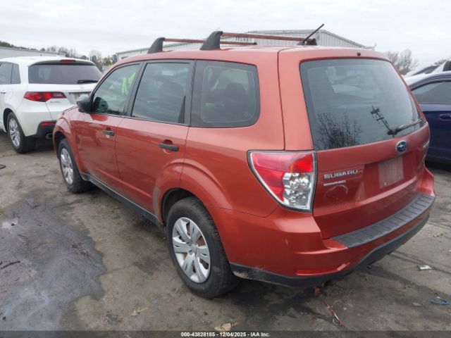 2010 SUBARU FORESTER JF2SH6AC9AH736842 Photo 2