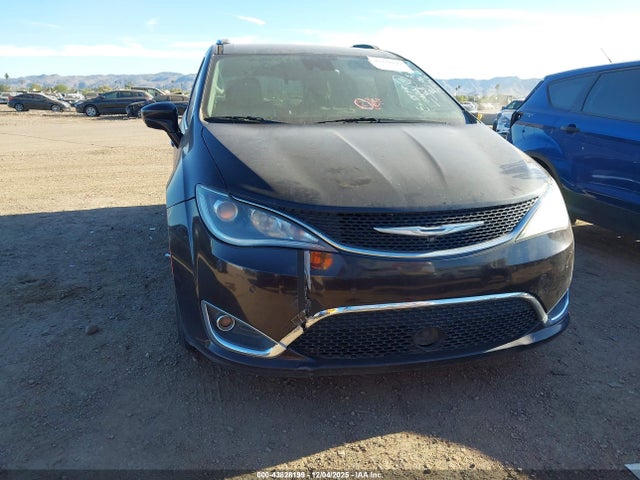 2C4RC1EG9HR764179 Chrysler Pacifica Touring-l Plus