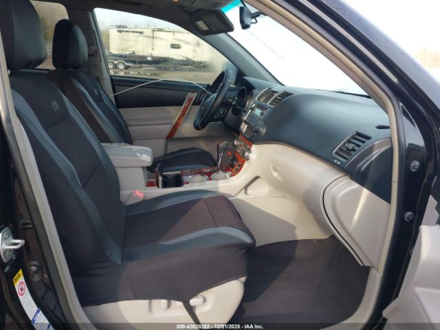 2013 TOYOTA HIGHLANDER 5TDDK3EH4DS267236 Photo 4