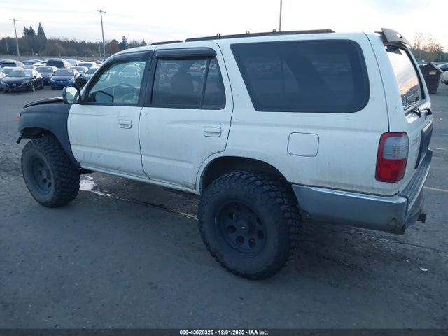 1999 TOYOTA 4RUNNER JT3HN86R3X0257564 Photo 2