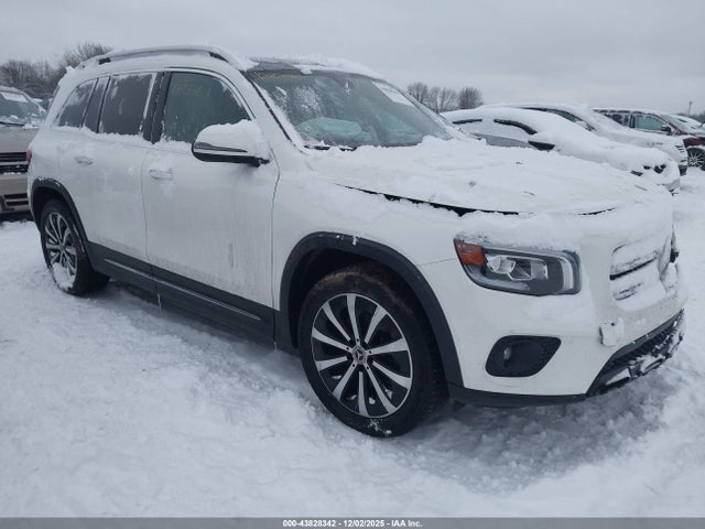 2022 MERCEDES-BENZ GLB 250 W1N4M4HB5NW181984