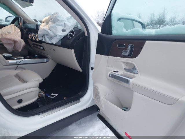2022 MERCEDES-BENZ GLB 250 W1N4M4HB5NW181984 Photo 4