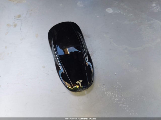 2015 TESLA MODEL S 5YJSA1E12FF119918 Photo 10