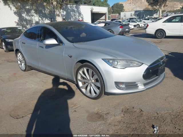 2012 TESLA MODEL S 5YJSA1CN7CFP02258 Photo 0