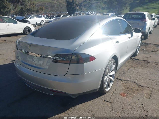 2012 TESLA MODEL S 5YJSA1CN7CFP02258 Photo 3