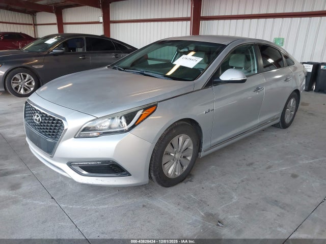 2016 Hyundai Sonata Hybrid Se მანქანა იყიდება აუქციონზე, vin: KMHE24L11GA011875, აუქციონის ნომერი: 43828424
