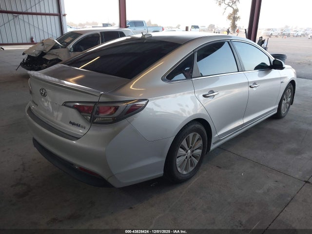 2016 Hyundai Sonata Hybrid Se მანქანა იყიდება აუქციონზე, vin: KMHE24L11GA011875, აუქციონის ნომერი: 43828424