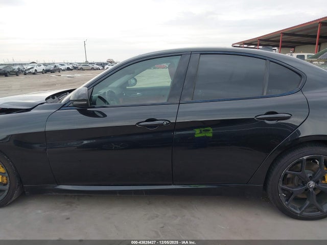 ZARFAMAN3L7637233 Alfa Romeo Giulia Sport Rwd