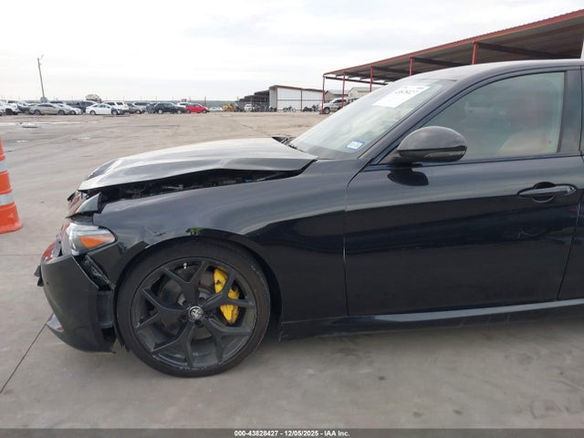 ZARFAMAN3L7637233 Alfa Romeo Giulia Sport Rwd