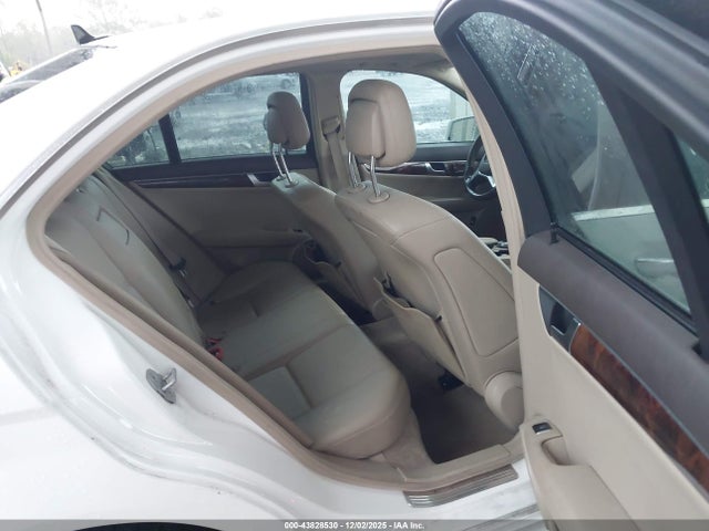 2013 MERCEDES-BENZ C 350 WDDGF5HB1DR278834 Photo 7