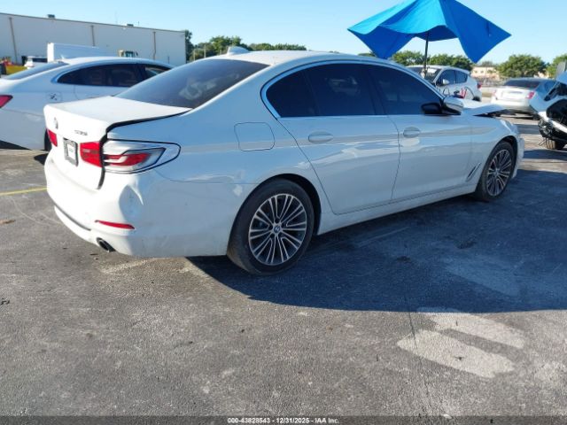 2019 BMW 530I WBAJA5C59KWW21594 Photo 3