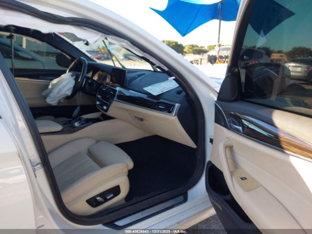 2019 BMW 530I WBAJA5C59KWW21594 Photo 4