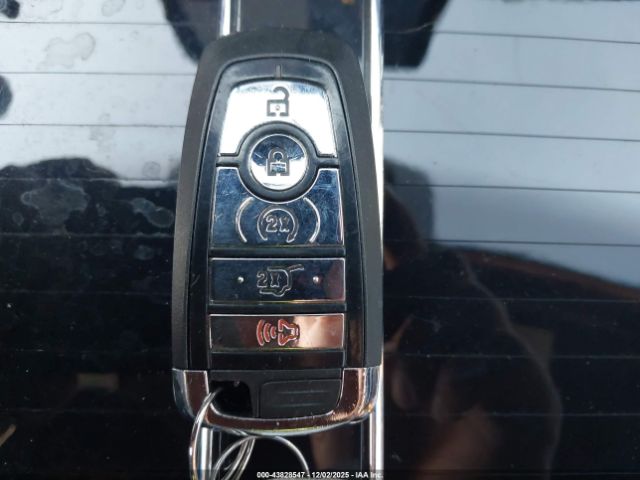 2021 LINCOLN AVIATOR 5LM5J9XCXMGL06815 Photo 10