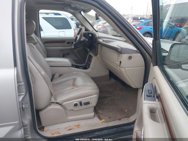 2004 CADILLAC ESCALADE ESV 3GYFK66N24G245260 Photo 4