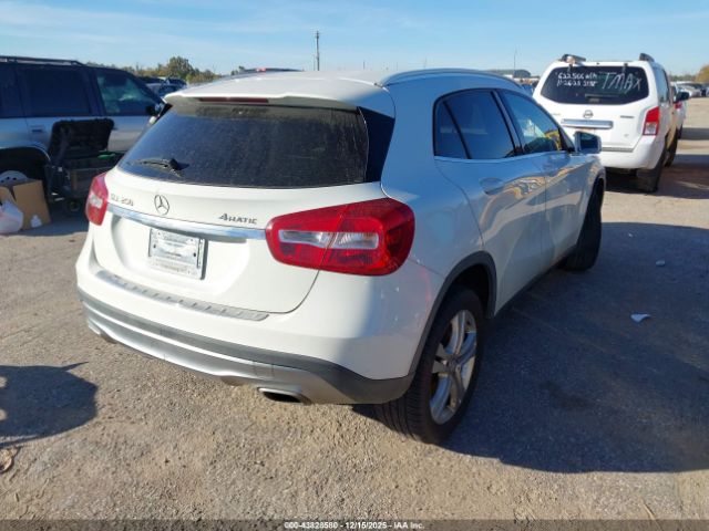 2015 MERCEDES-BENZ GLA 250 WDCTG4GB0FJ118294 Photo 3