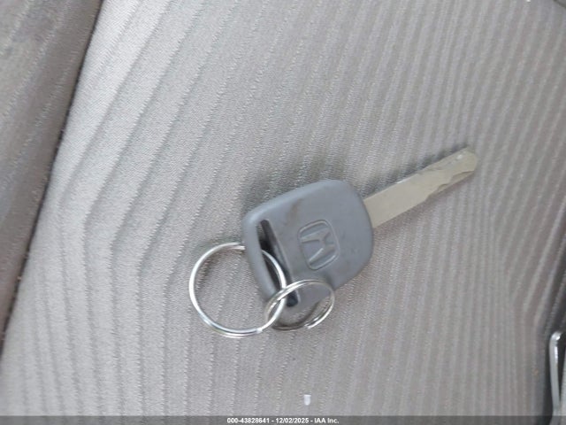 43828641 :رقم المزاد ، 1HGCR2F39EA137196 vin ، 2014 Honda Accord Lx مزاد بيع