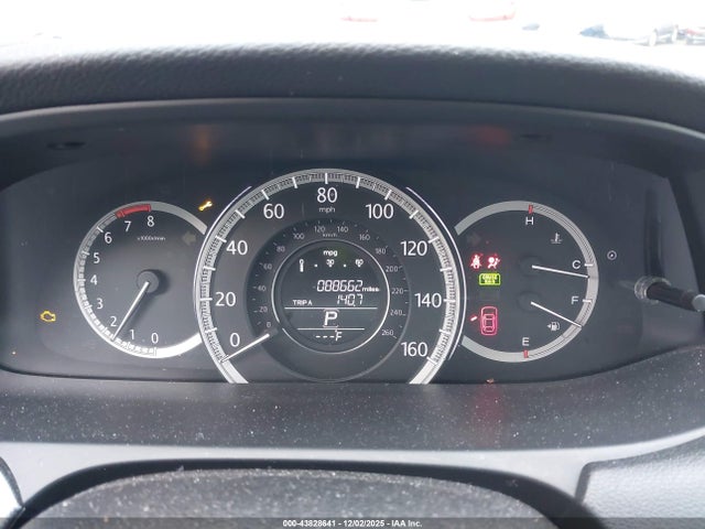 43828641 :رقم المزاد ، 1HGCR2F39EA137196 vin ، 2014 Honda Accord Lx مزاد بيع
