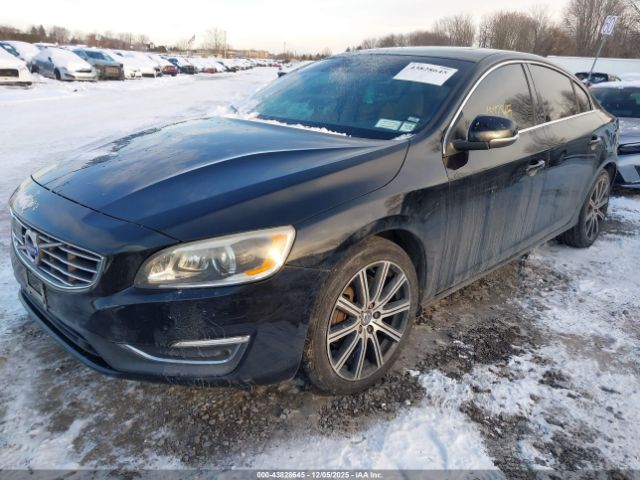 2016 VOLVO S60 INSCRIPTION LYV612TM1GB089575 Photo 1