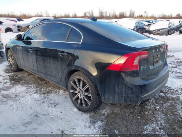2016 VOLVO S60 INSCRIPTION LYV612TM1GB089575 Photo 2