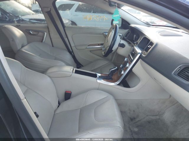 2016 VOLVO S60 INSCRIPTION LYV612TM1GB089575 Photo 4