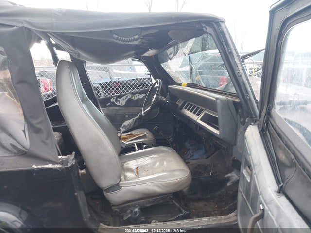 1994 JEEP WRANGLER / YJ 1J4FY19P9RP448728 Photo 4