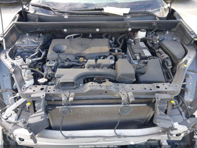 2022 TOYOTA RAV4 2T3W1RFVXNW201812 Photo 9