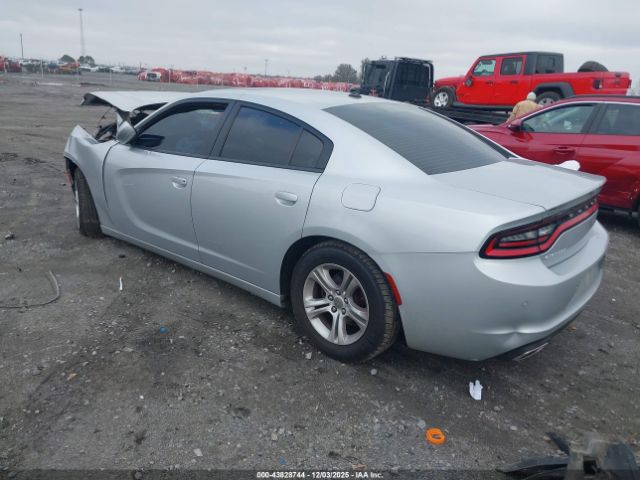 2019 DODGE CHARGER 2C3CDXBG4KH724555 Photo 2