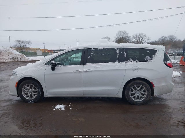 43828748 :رقم المزاد ، 2C4RC1BG1RR116342 vin ، 2024 Chrysler Pacifica Touring L مزاد بيع