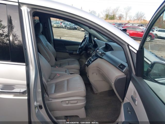 2011 HONDA ODYSSEY 5FNRL5H95BB062173 Photo 4