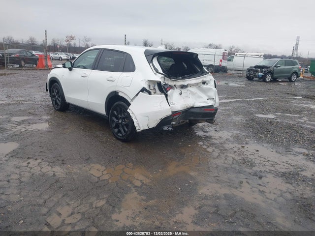 2023 HONDA HR-V 3CZRZ1H54PM723662 Photo 2