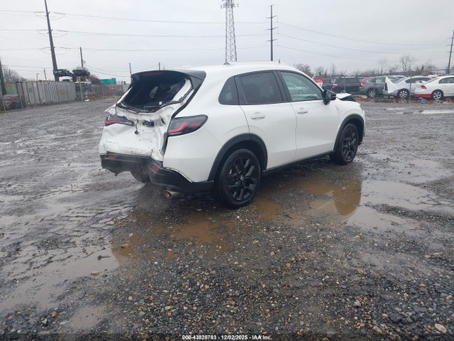 2023 HONDA HR-V 3CZRZ1H54PM723662 Photo 3