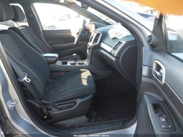 Продаж на аукціоні авто 2015 Jeep Grand Cherokee Laredo, vin: 1C4RJFAG1FC871614, номер лоту: 43828841