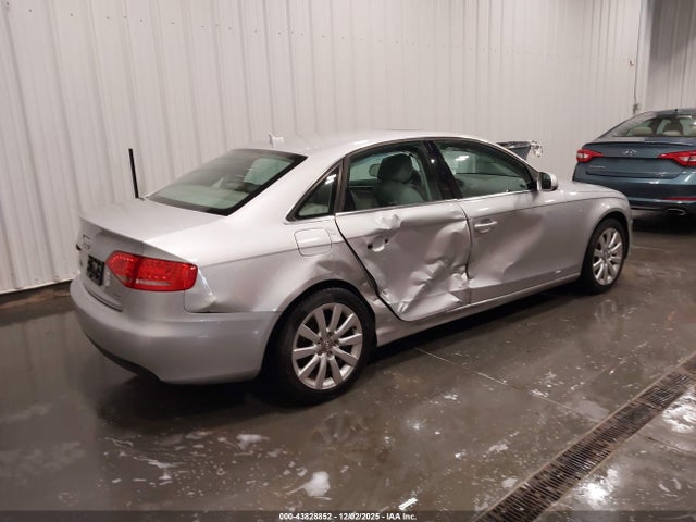 2010 AUDI A4 WAUFFAFL9AN043625 Photo 3