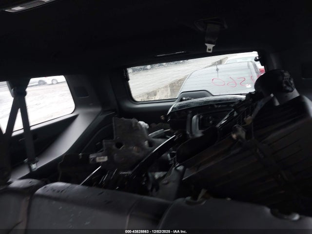 Aukcja sprzedaży 2021 Chevrolet Suburban 2wd Lt, vin: 1GNSCCKD2MR371560, numer aukcji: 43828863