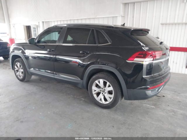 2021 VOLKSWAGEN ATLAS CROSS SPORT 1V2AC2CA7MC200663 Photo 2