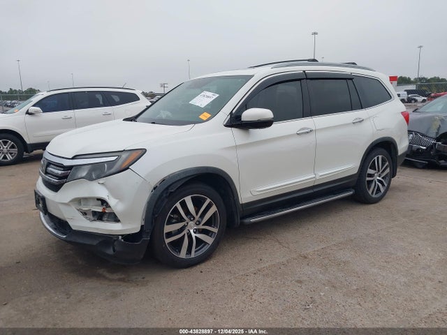 2016 HONDA PILOT 5FNYF5H98GB039142 Photo 1