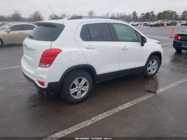 2021 CHEVROLET TRAX KL7CJLSB2MB310409 Photo 3