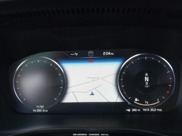 2021 VOLVO XC40 YV4162UM6M2488101 Photo 6