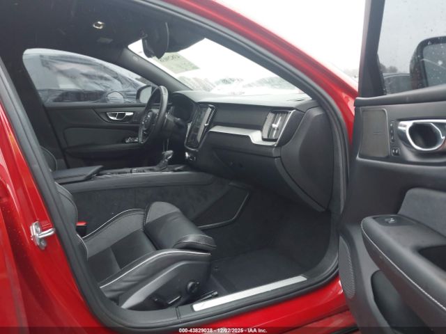 2019 VOLVO S60 7JR102FM7KG006982 Photo 4