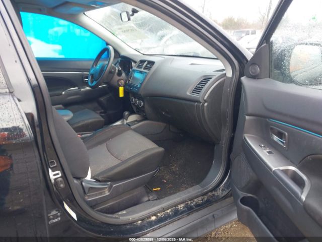 2019 MITSUBISHI OUTLANDER SPORT JA4AR3AUXKU026818 Photo 4