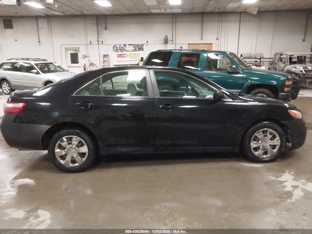 43829094 :رقم المزاد ، 4T1BE46K88U730720 vin ، 2008 Toyota Camry مزاد بيع