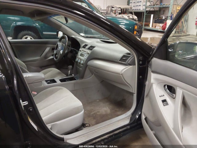 43829094 :رقم المزاد ، 4T1BE46K88U730720 vin ، 2008 Toyota Camry مزاد بيع