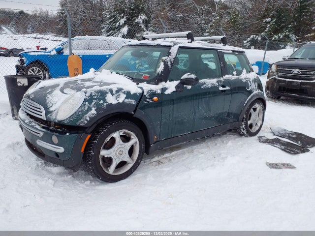 2002 MINI COOPER WMWRC33402TC34865 Photo 1