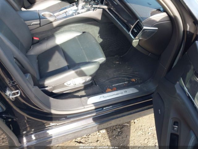 2012 PORSCHE PANAMERA WP0AA2A73CL014227 Photo 4