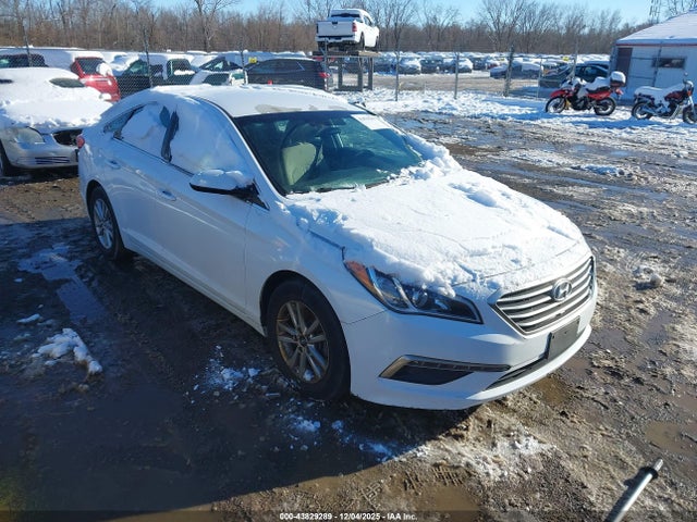 Aukcja sprzedaży 2015 Hyundai Sonata Se, vin: 5NPE24AF8FH017568, numer aukcji: 43829289