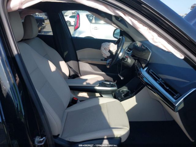 2023 BMW X1 WBX73EF07P5W44783 Photo 4